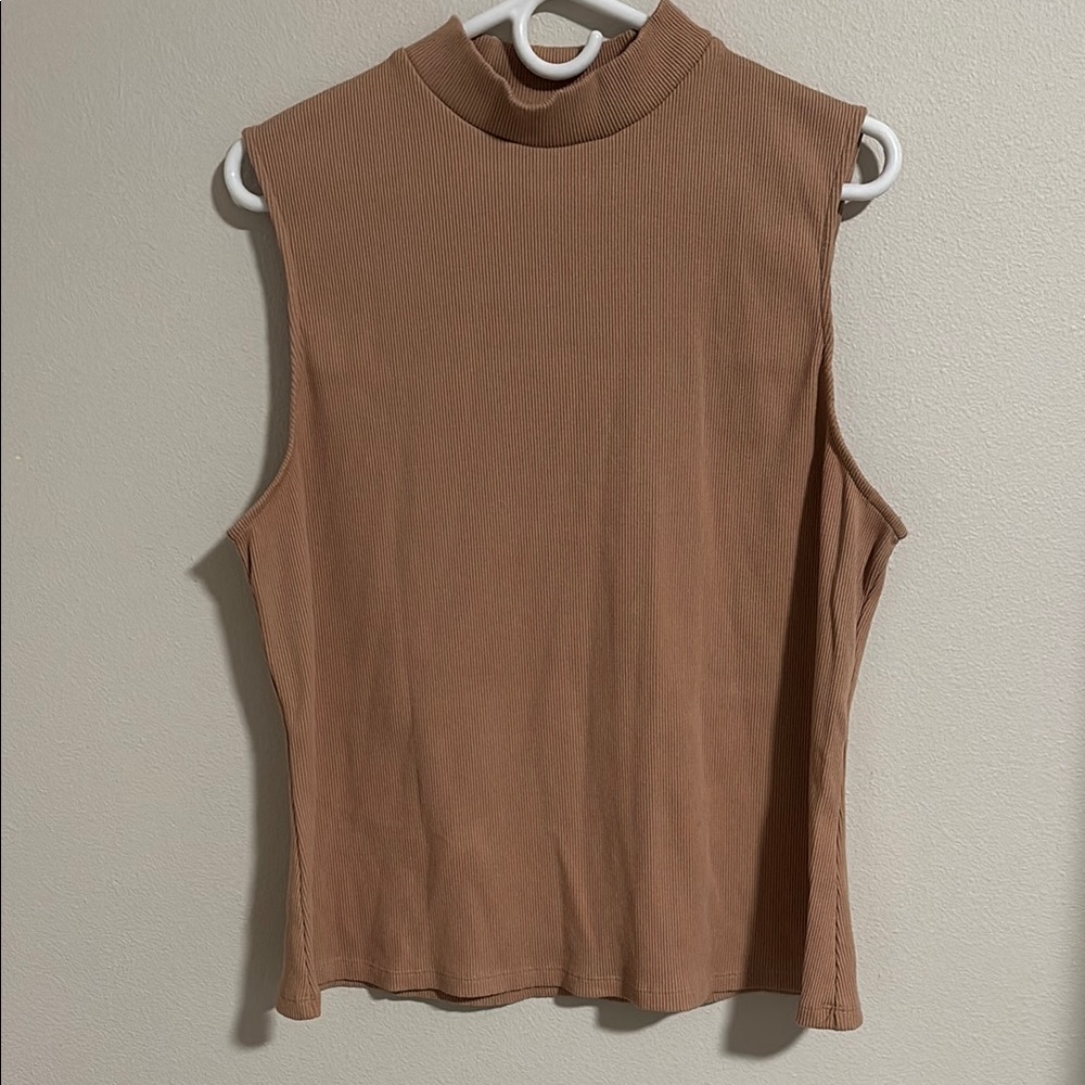 New York & Company Womens Turtle Neck Tank Top